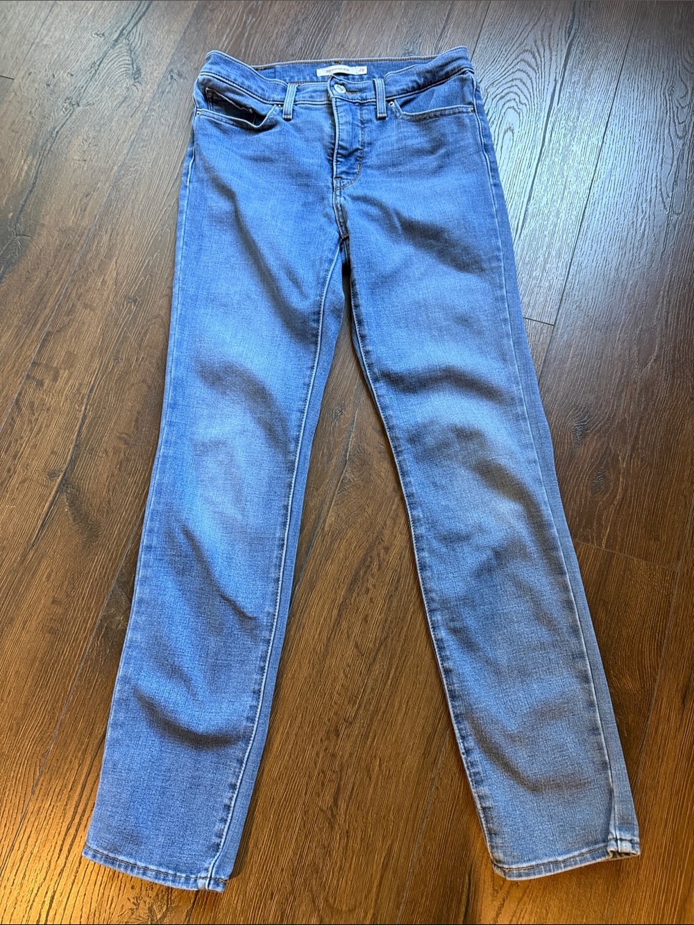 Levi’s 312 Shaping Slim Women's Skinny Jeans - Blue